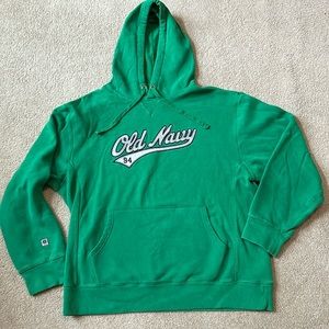 Green Old Navy Hooded Sweatshirt with kangaroo pocket. Black & white l Appliqué.